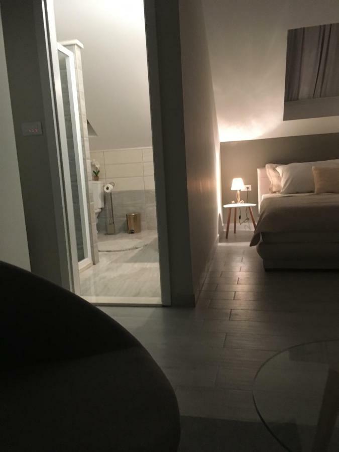 Apartment Center Split