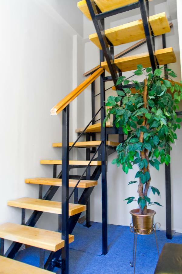 Center Apartment Split