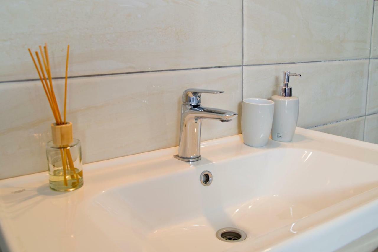 Center Apartma *